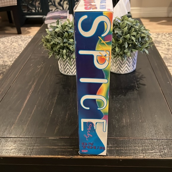 SPICE GIRLS MELANA Vintage 1998 on tour doll, new in box, very nice - Picture 6 of 8